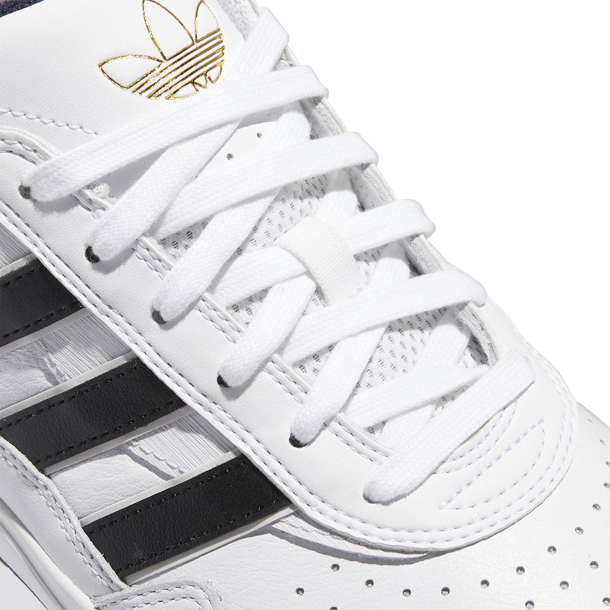 Adidas - Tyshawn II Shoes White/Black/Navy