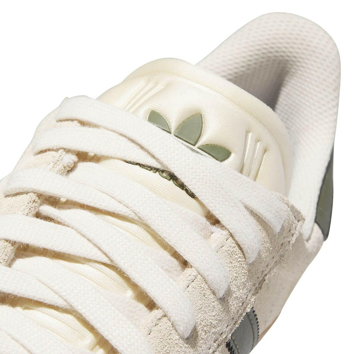 Adidas - Gazelle Adv Shoes Beige/Green/Gum.