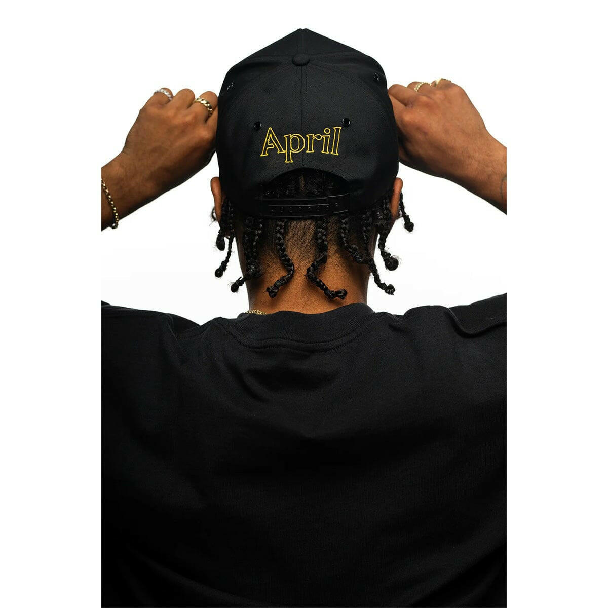 April - EMB Snapback Black/Yellow.
