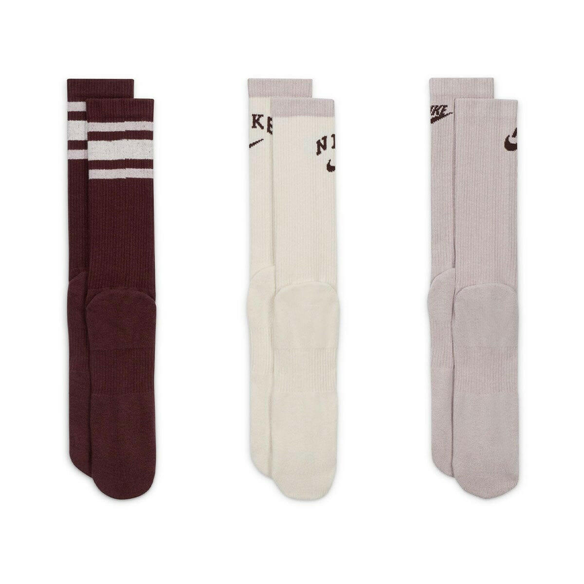 Nike - Everyday Plus Cushioned Crew Socks 3 Pack Multi.