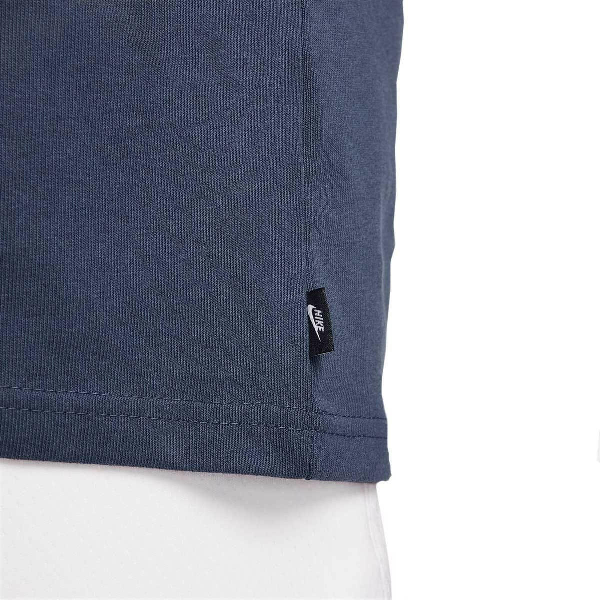 Nike - Premium Tee Thunder Blue.