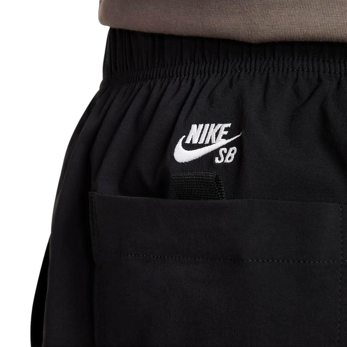 Nike SB - Dri-Fit Kearny Cargo Shorts Black.