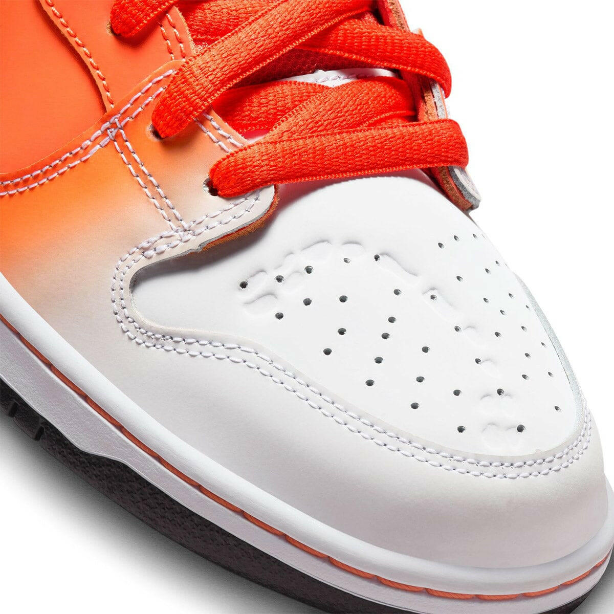 Nike SB - Dunk High Pro Shoes Sweet Tooth Candy Corn.
