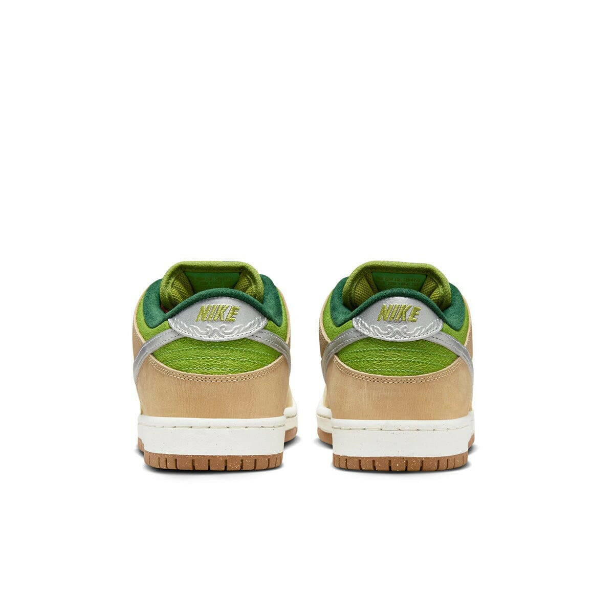 Nike SB - Dunk Low Pro Shoes Escargot.