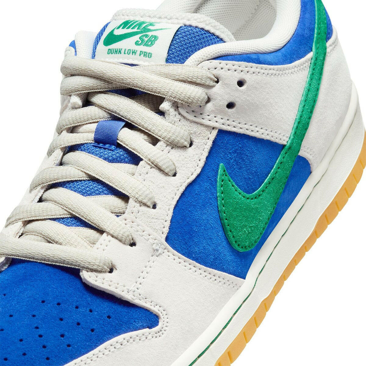 Nike SB - Dunk Low Pro Shoes Hyper Royal Malachite.