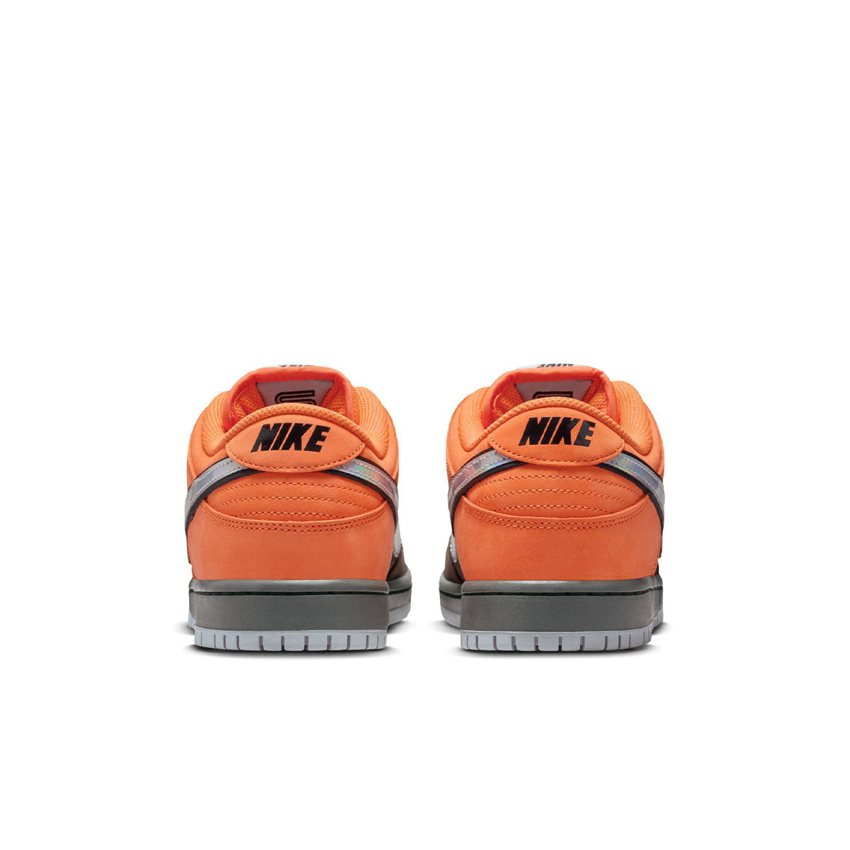 Nike SB Dunk Low Pro Shoes Muni Fast Pass Back