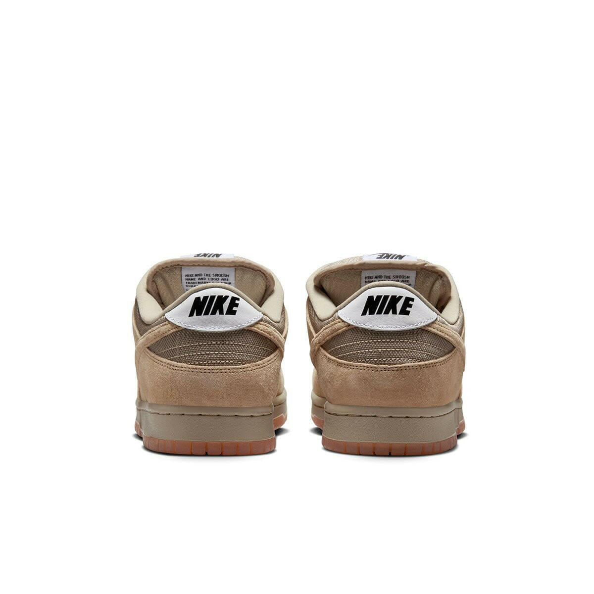 Nike SB - Dunk Low Pro Shoes Parachute/Beige.