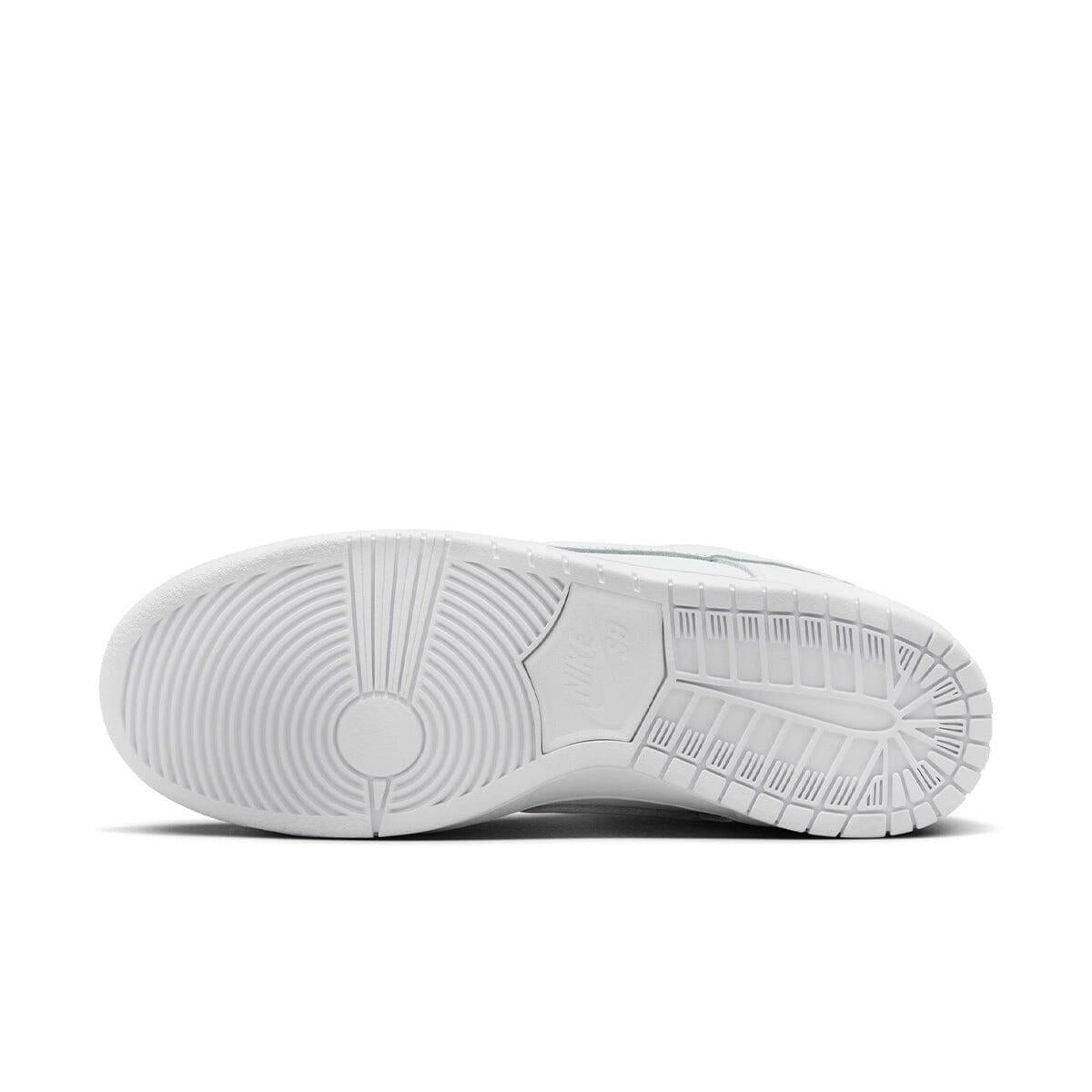 Nike SB - Dunk Low Pro ISO Shoes Triple White.