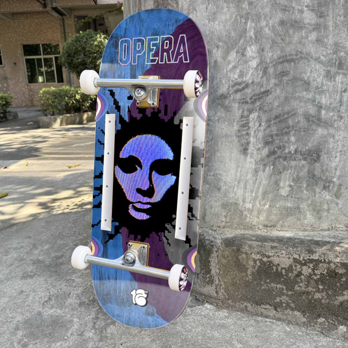 Opera Fatties Mask 12.0 Complete Skateboard Photo 1