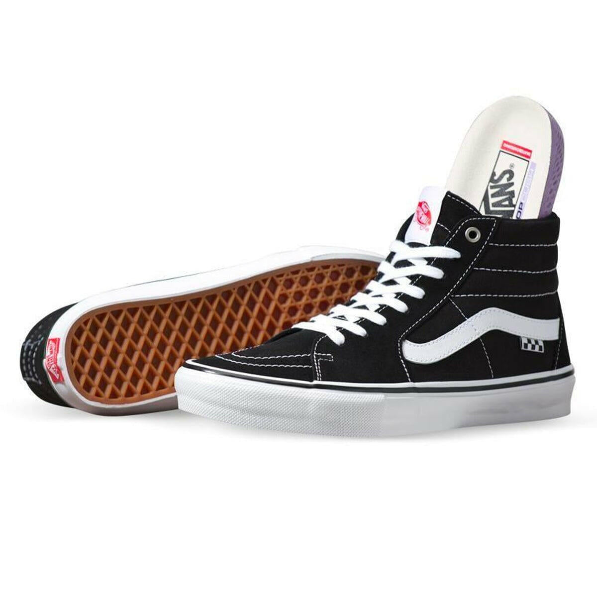 Vans - Skate Sk8 Hi Shoes Black/White.